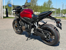 Moottoripyörä Honda CB 2025 16494554
