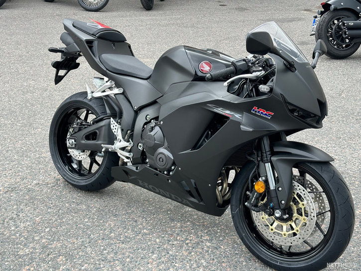 Moottoripyörä Honda CBR 2024 17206041