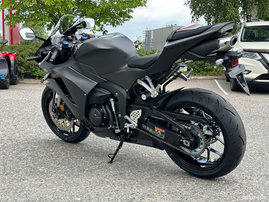 Moottoripyörä Honda CBR 2024 17206060
