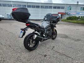 Moottoripyörä Yamaha FZ8-S 2013 17580470