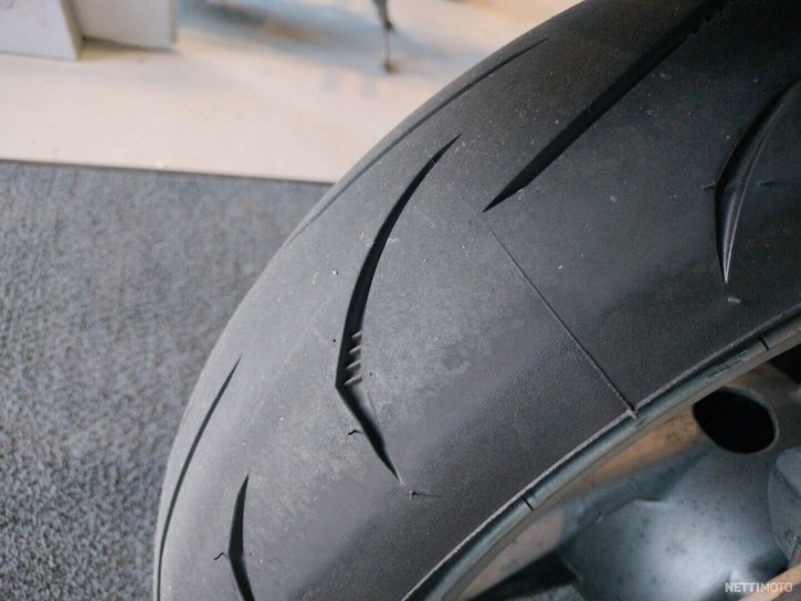 Moottoripyörä Kawasaki ZZR 2003 17839263