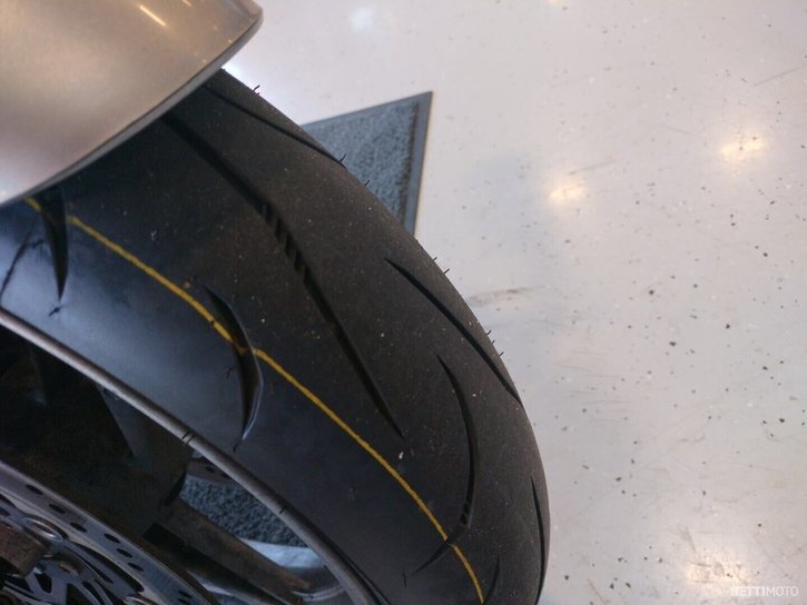 Moottoripyörä Kawasaki ZZR 2003 17839264