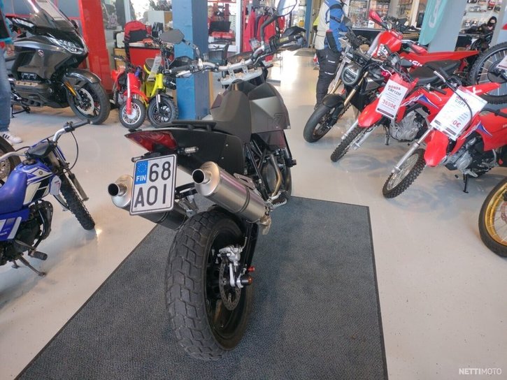 Moottoripyörä KTM 690 2008 17844038
