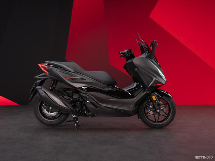 Skootteri Honda Forza 2025 17992455