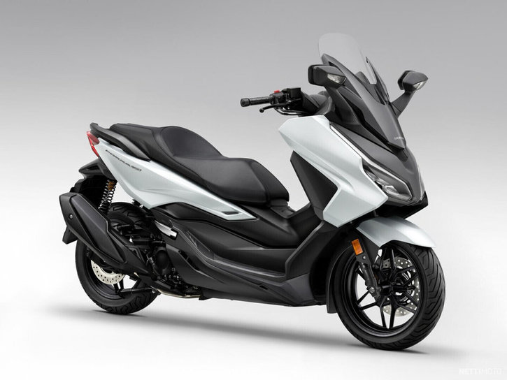 Skootteri Honda Forza 2025 17992480
