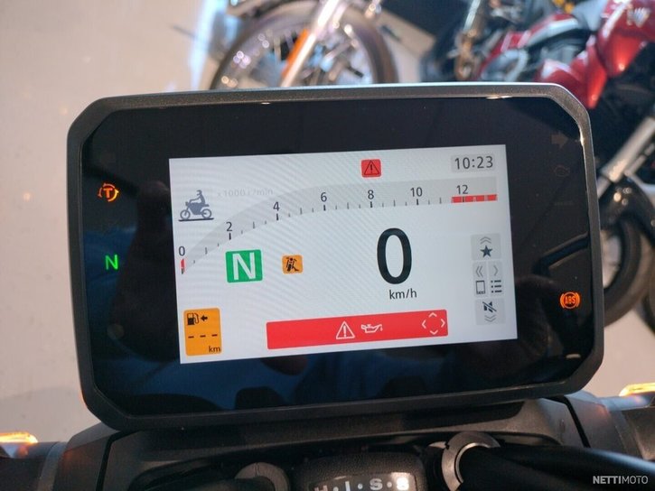 Moottoripyörä Honda CB 2025 18967816