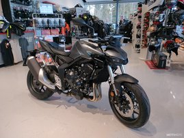 Moottoripyörä Honda CB 2025 18967819