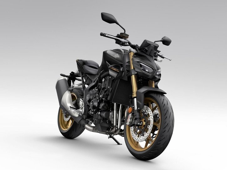 Moottoripyörä Honda CB 2025 18177950