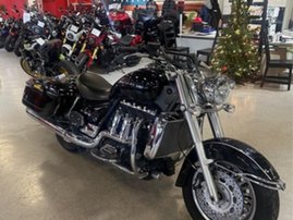 Moottoripyörä Triumph Rocket III 2009 18724622