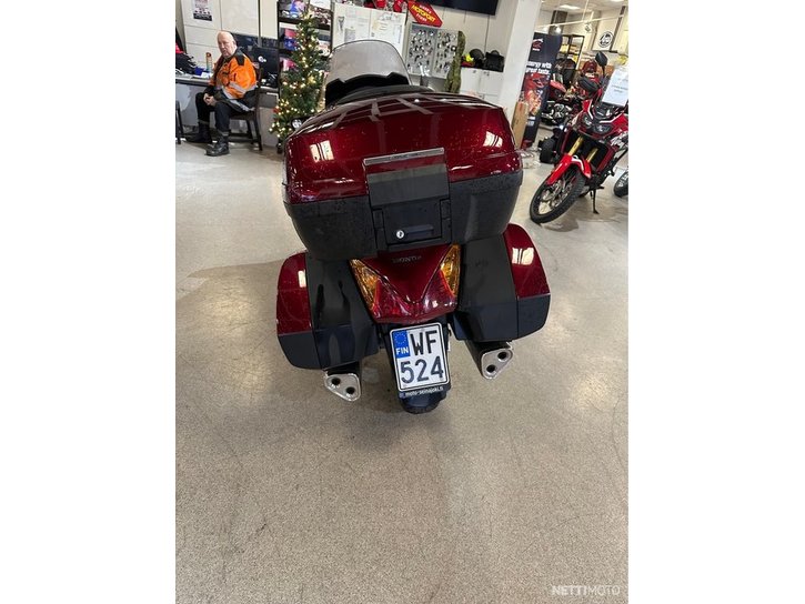 Moottoripyörä Honda ST 2008 18777249