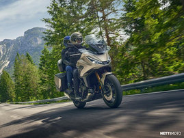 Moottoripyörä Honda NT 2026 23357886