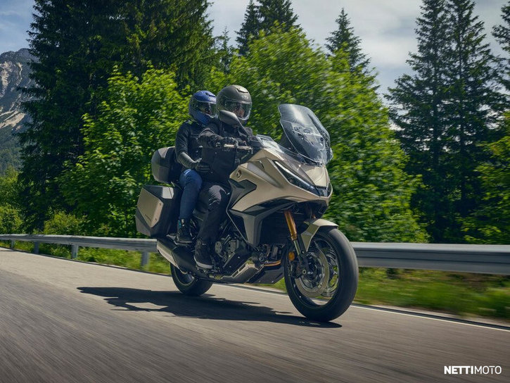 Moottoripyörä Honda NT 2026 23357887