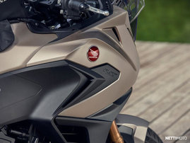 Moottoripyörä Honda NT 2026 23357896