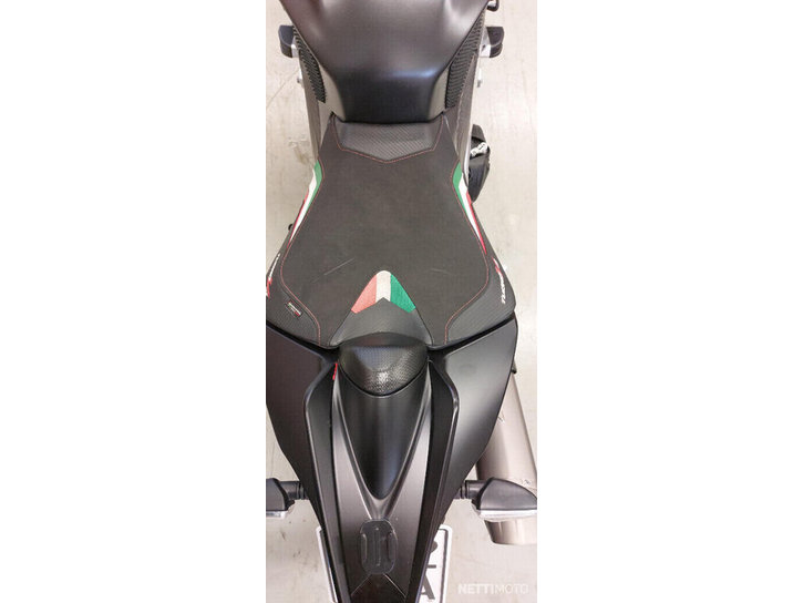 Moottoripyörä Aprilia Tuono 2020 18873441