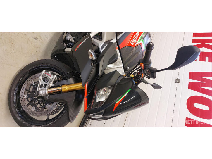 Moottoripyörä Aprilia Tuono 2020 18873446