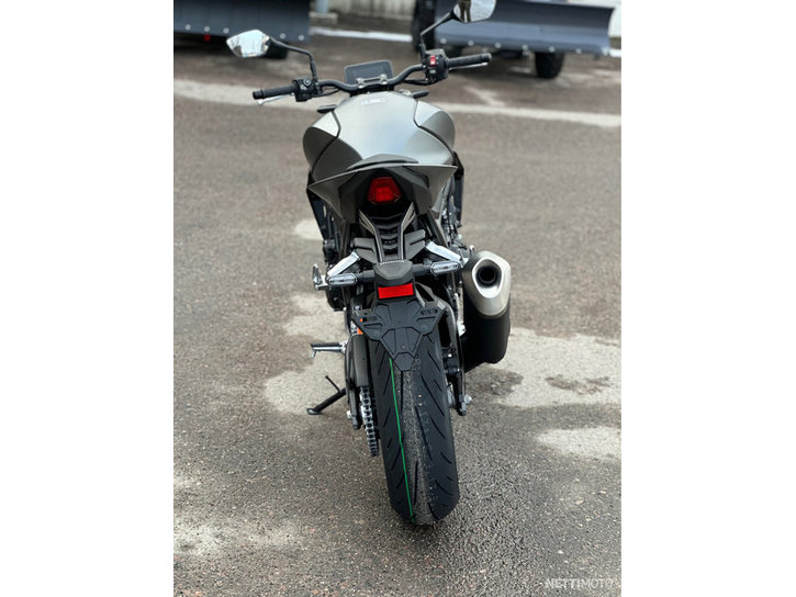 Moottoripyörä Honda CB 2025 19081770