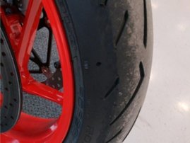 Moottoripyörä Aprilia Tuono 2022 19154616