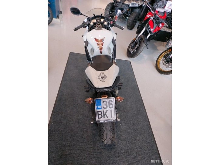 Moottoripyörä Honda CBR 2018 19155040