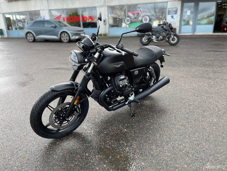 Moottoripyörä Moto Guzzi V7 2023 19167156