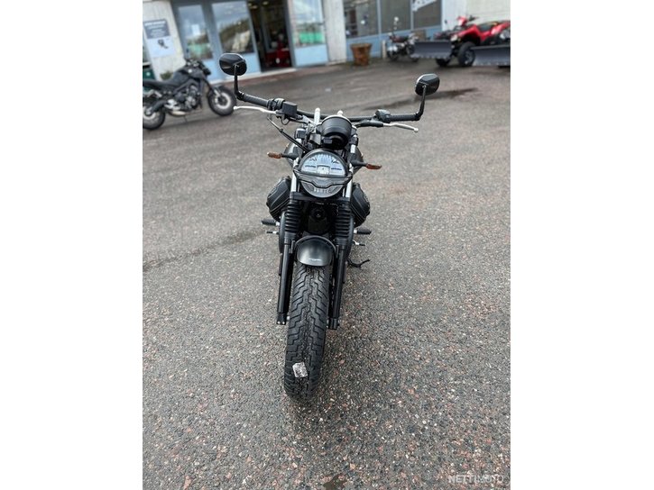 Moottoripyörä Moto Guzzi V9 2023 19167228