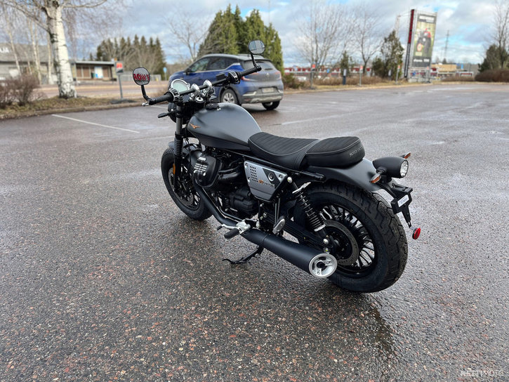 Moottoripyörä Moto Guzzi V9 2023 19167255
