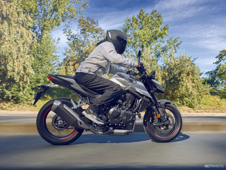 Moottoripyörä Honda CB 2025 19306094