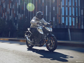 Moottoripyörä Honda CB 2025 19306097