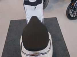 Skootteri Vespa Primavera 2024 19345079