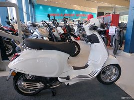 Vespa Primavera 3200846