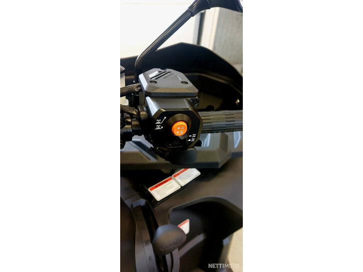 Mönkijä Segway Snarler 2026 19556882