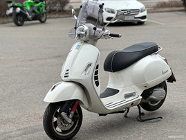 Skootteri Vespa GTS 2022 19436404