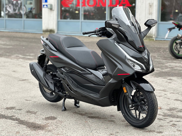 Skootteri Honda Forza 2025 19452968
