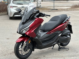 Skootteri Honda Forza 2025 19453255