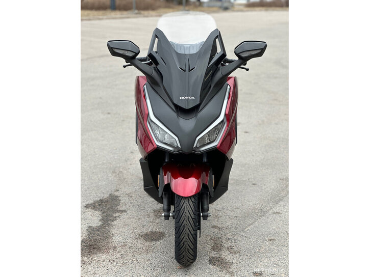 Skootteri Honda Forza 2025 19453260
