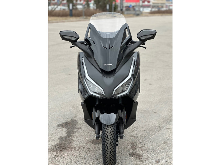 Skootteri Honda Forza 2025 19453270