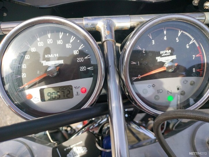 Moottoripyörä Triumph Rocket III 2005 19593454