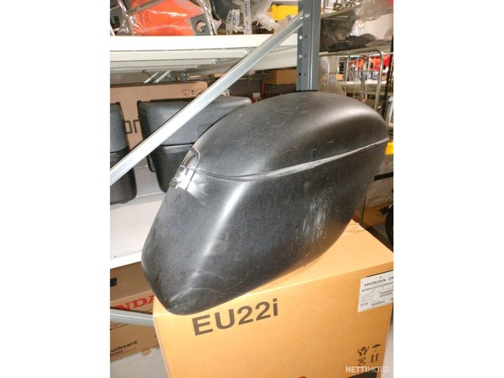 Moottoripyörä Triumph Rocket III 2005 19624561