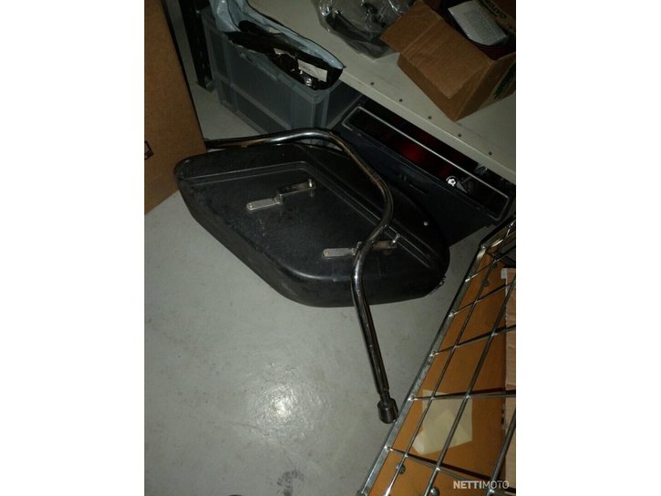 Moottoripyörä Triumph Rocket III 2005 19624562