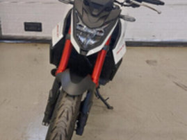 Moottoripyörä Honda CB 2023 19627563