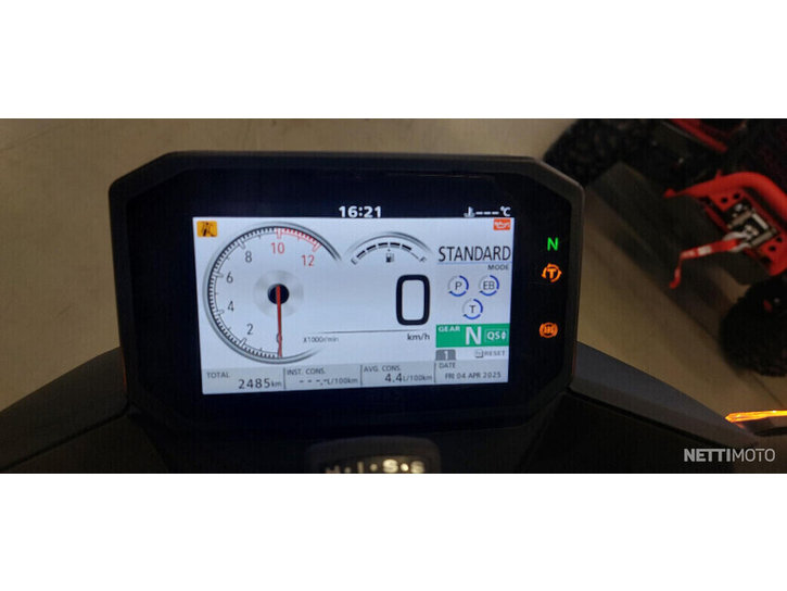 Moottoripyörä Honda CB 2023 19627565