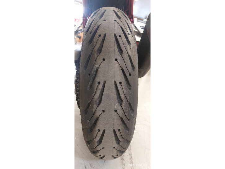 Moottoripyörä Honda CB 2023 19627569