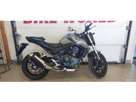 Honda CB 3215835