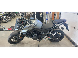 Moottoripyörä Honda CB 2023 19810878