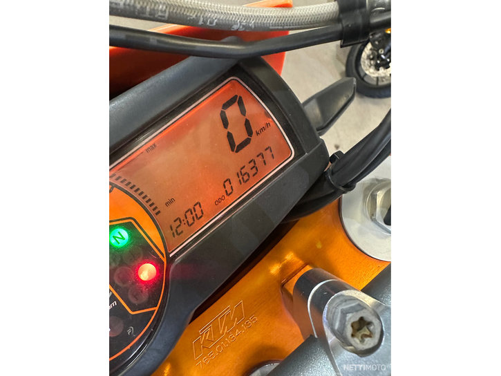 Moottoripyörä KTM 690 2016 20228532
