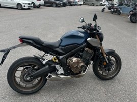 Honda CB 3231579