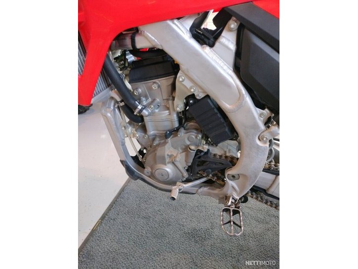 Moottoripyörä Honda CRF 2025 20410765