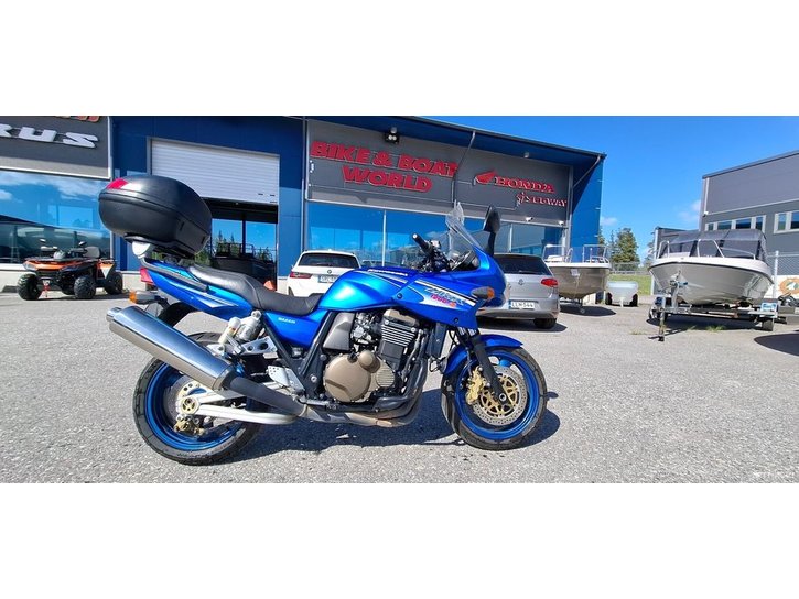 Moottoripyörä Kawasaki ZRX 2004 20424443