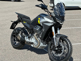 Moottoripyörä Moto Guzzi Stelvio 2024 20482527