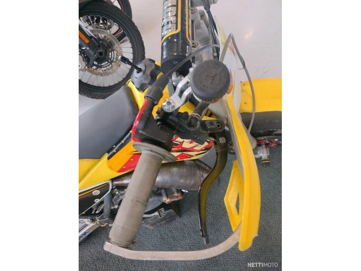 Moottoripyörä Suzuki RM 2007 20500192