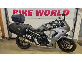 Suzuki GSX 3239900